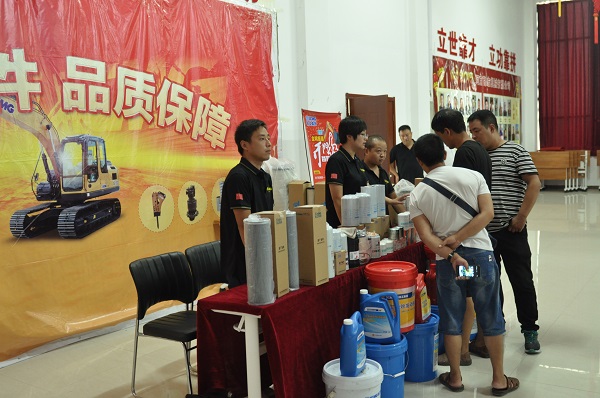 河南天助天博官方(中国)总部挖机订货会圆满落幕