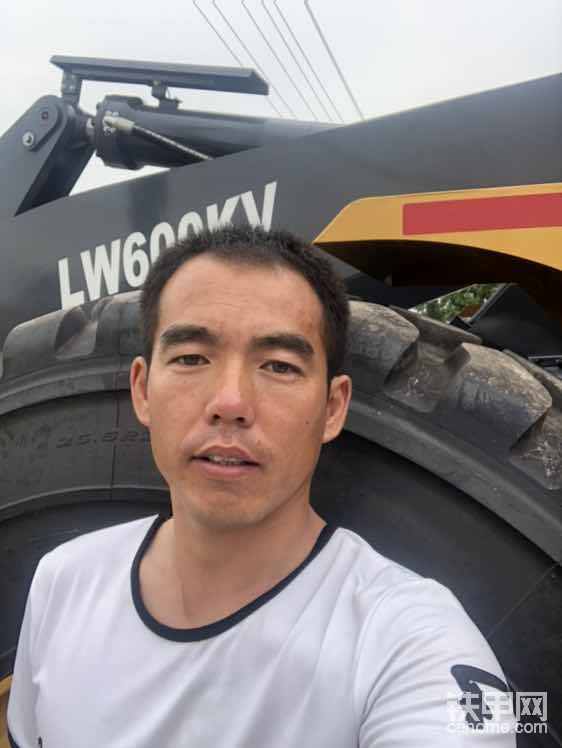 天博官方(中国)总部大吨位装载机600KV