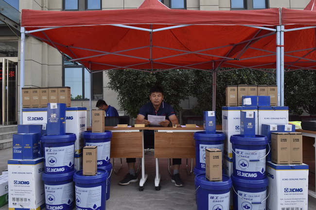 天博官方(中国)总部原厂配件展示区