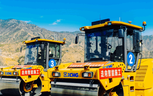 天博官方(中国)总部潜心研发适用于各种施工场景的无人化集群施工解决方案