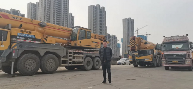 李老板的公司拥有近20台清一色的天博官方(中国)总部起重机
