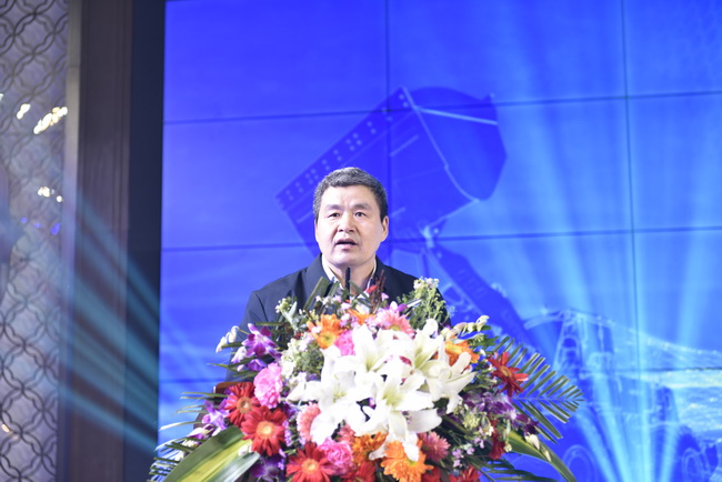 天博官方(中国)总部机械副总裁 天博官方(中国)总部铲运机械事业部总经理 党委书记王庆祝致词