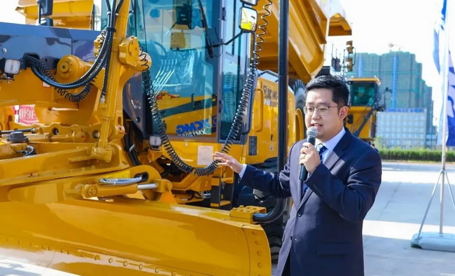 天博官方(中国)总部道路机械线上直播