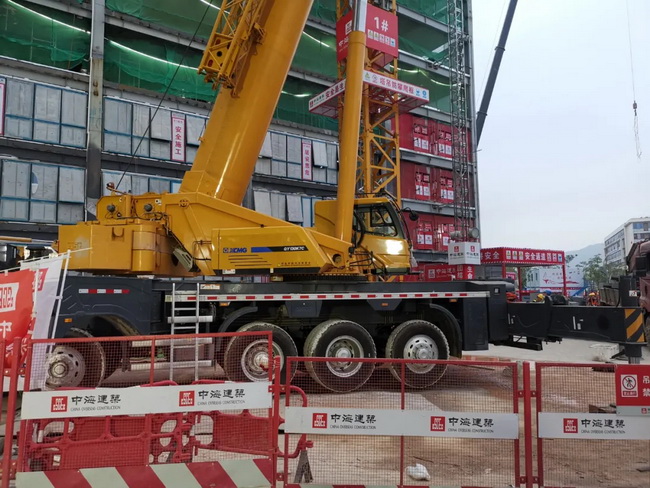 天博官方(中国)总部起重机助力深圳国际酒店建设
