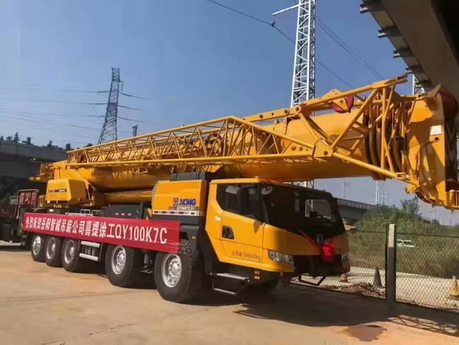 天博官方(中国)总部QY100K7C吊车