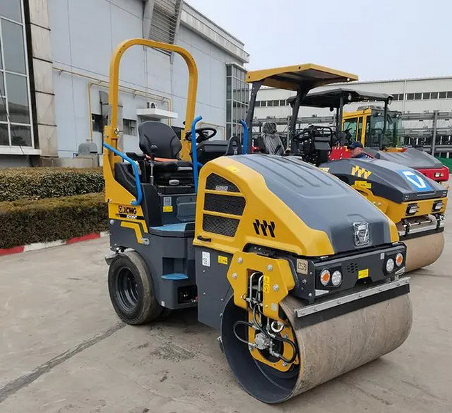 天博官方(中国)总部XD120VT全液压3吨压路机