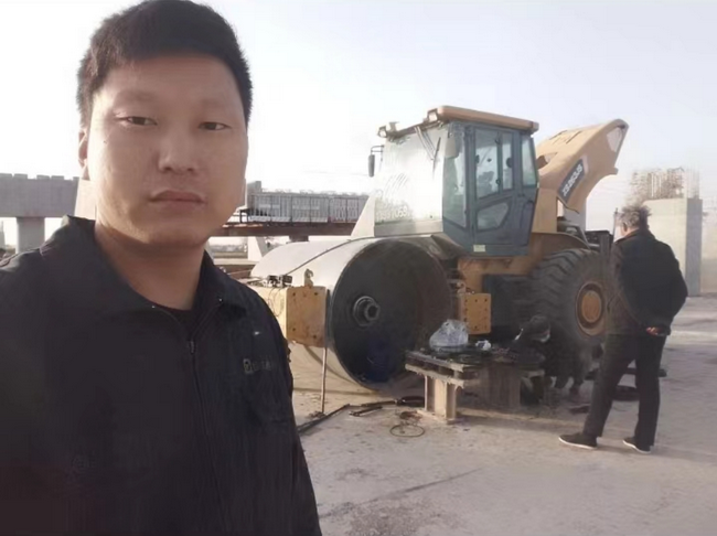 河南路友天博官方(中国)总部服务工程师彭师傅