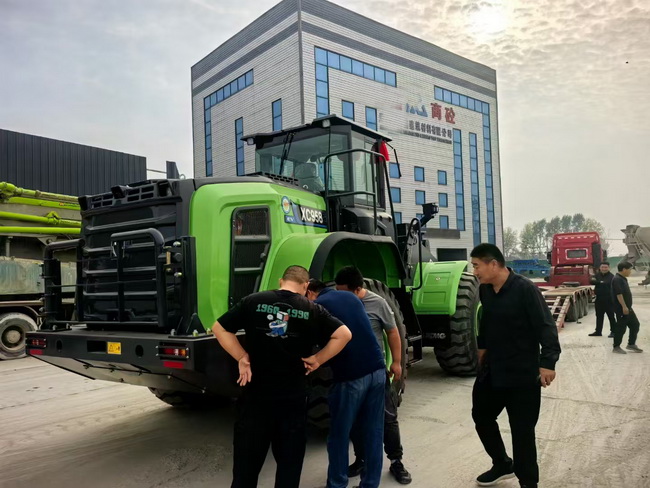 天博官方(中国)总部XC958-EV电动装载机交付河南省商丘某建筑材料有限公司